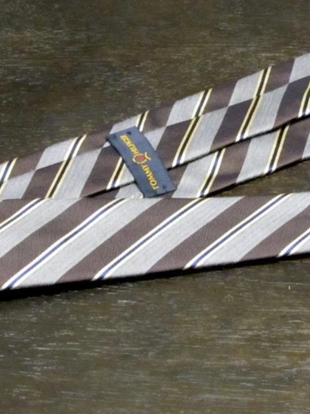 Tommy Hilfiger Men's Silk Tie Gray Striped Brown Blue White